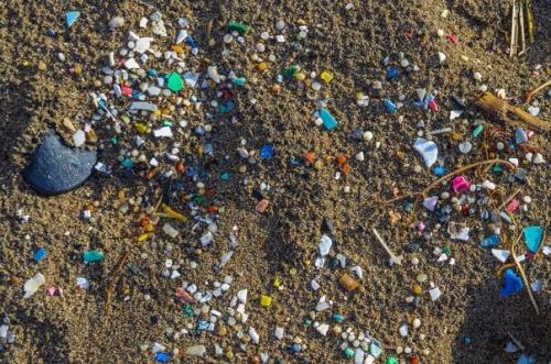 برای احیای خاک آلوده به پلاستیک، ۵۰۰ سال زمان لازم است