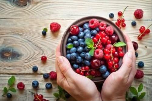 طعم تندرستی با دنیای رنگارنگ میوه ها