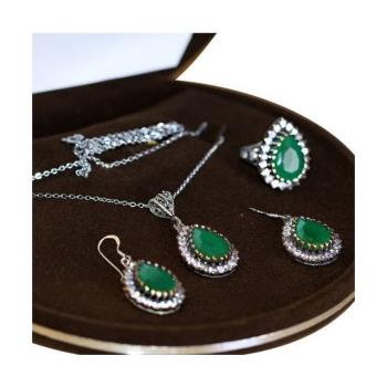 گلستان قطب زیورآلات کشور می شود