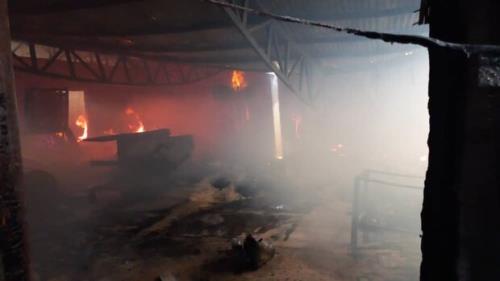 وقوع حریق در 3 کارگاه مبل سازی در چهاردانگه