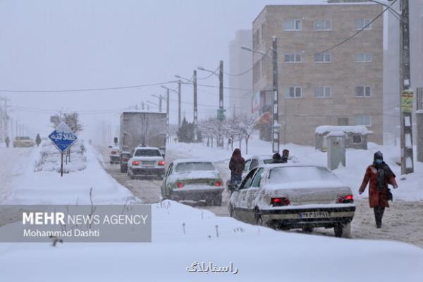 ارتفاع برف در کوهرنگ به ۱۳۰ سانتی متر رسید