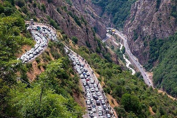محدودیت ورود خودرو ها از آزاد راه تهران–شمال به مقصد چالوس از ظهر امروز