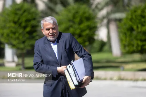 حمایت دولت برای بحرانی نشدن حیات ۵۷۳ هزار شاغل صنایع دستی