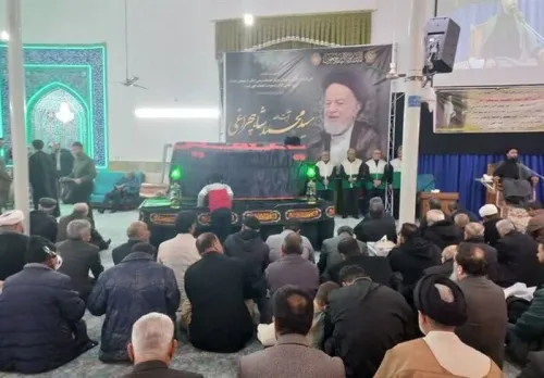 وداع باشکوه مردم دامغان با پیکر آیت الله شاهچراغی