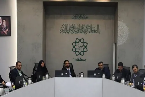 اعزام خانواده های شهدا به سفرهای زیارتی حج تمتع و مشهد مقدس