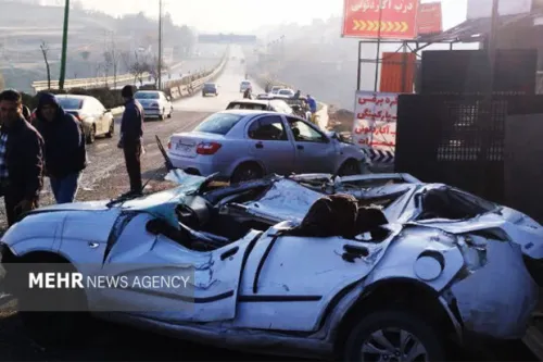 تصادف ۳ خودرو در محور فیروزکوه یک کشته و سه مصدوم داشت