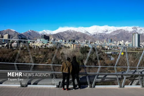 هوای تهران قابل قبول است